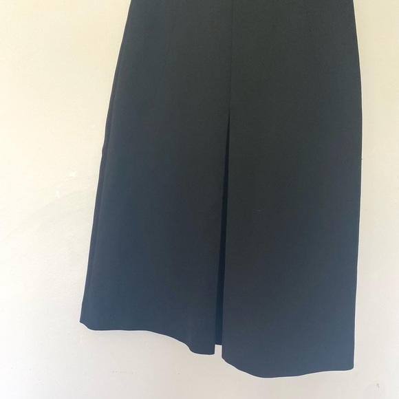Zara Knee Length Pleated Front Skirt - Picture 2 of 8